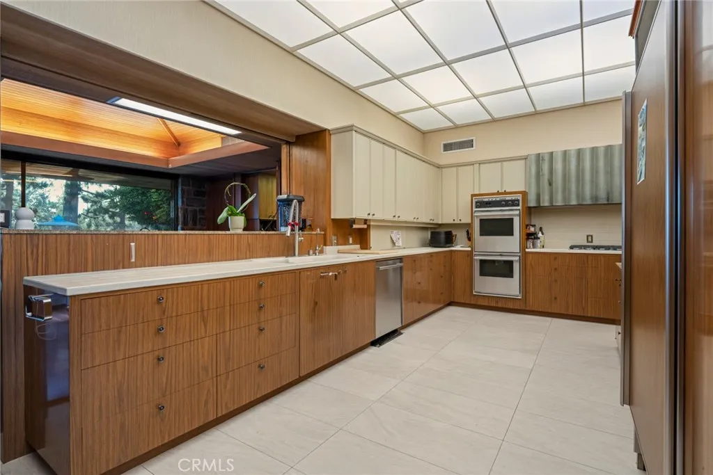 Additional image 31 of 1458 Hillcrest, Pasadena, CA 91106