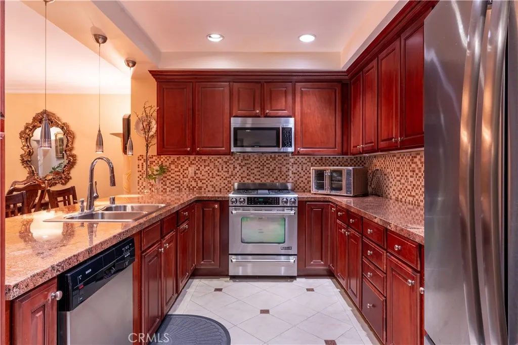 Additional image 34 of 4533 Vista Del Monte Avenue Unit 201, Sherman Oaks, CA 91403