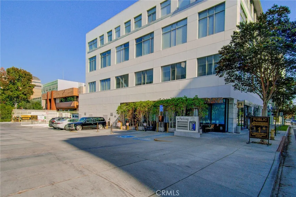 Additional image 64 of 175 S Lake Ave Unit 402, Pasadena, CA 91101