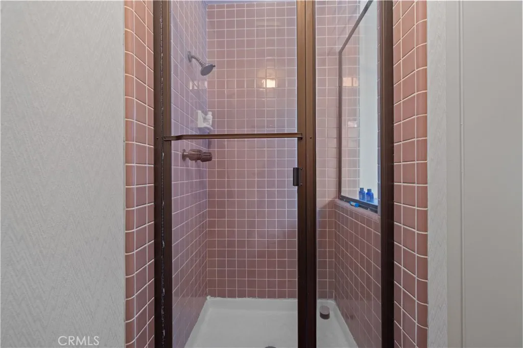 Additional image 35 of 24103 Clearbank Ln, Newhall, CA 91321