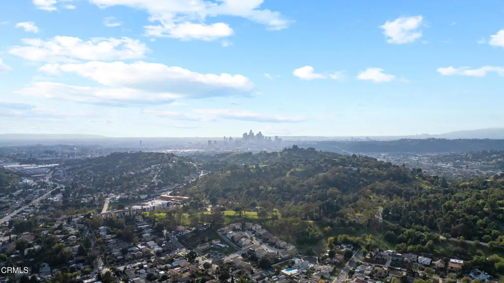 Additional image 39 of 3961 Via Marisol Unit 316, Los Angeles, CA 90042