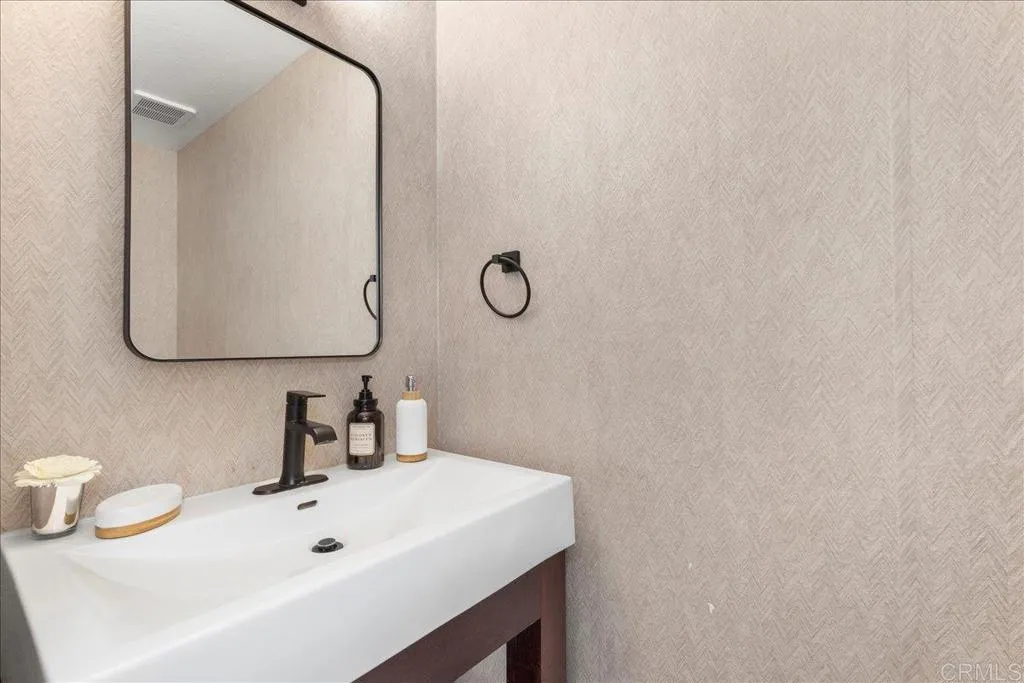 Additional image 16 of 9858 Via Caceres, San Diego, CA 92129