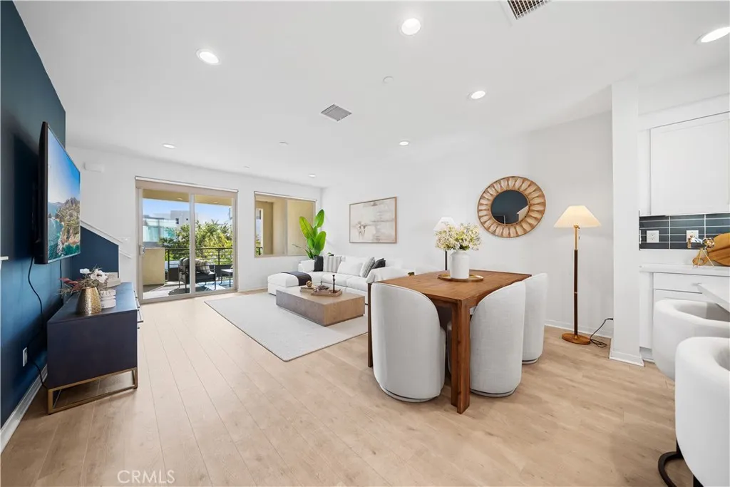 Additional image 20 of 115 Episode, Irvine, CA 92618