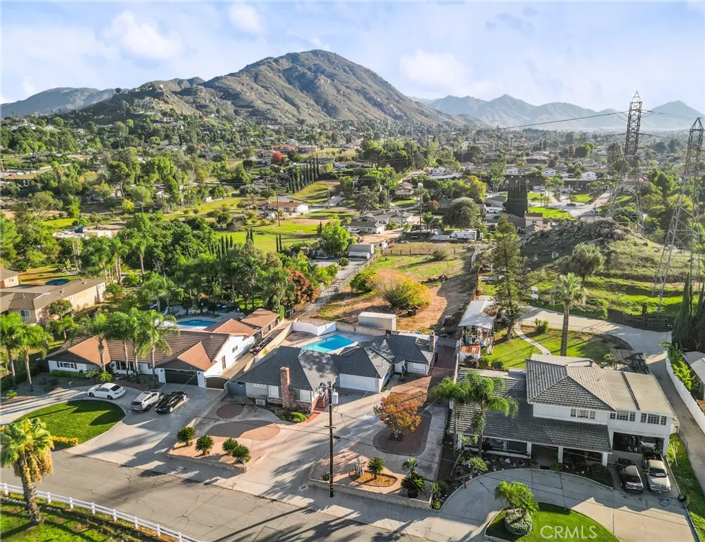 Additional image 3 of 22895 Vista Grande Way, Grand Terrace, CA 92313