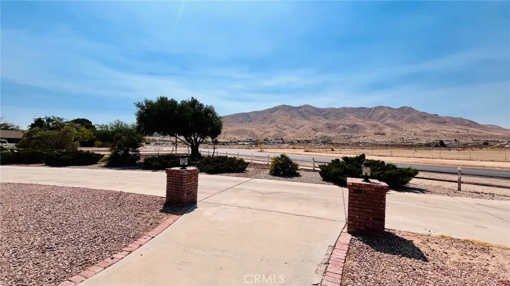 Additional image 105 of 9322 Candlelight Street, Apple Valley, CA 92308