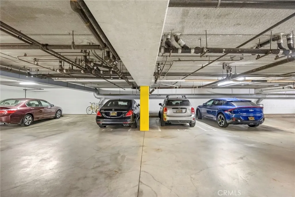 Additional image 43 of 11687 Bellagio Road Unit 12, Bel Air, CA 90049