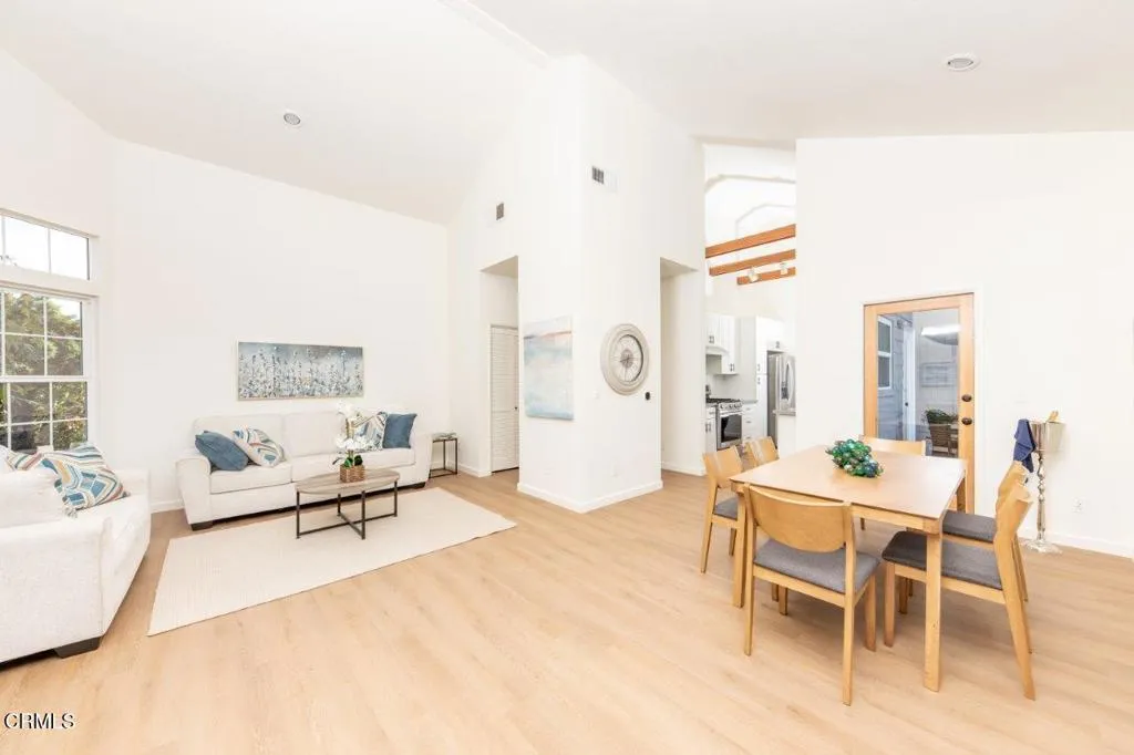 Additional image 4 of 11829 Gateway Boulevard Unit 2, Los Angeles, CA 90064