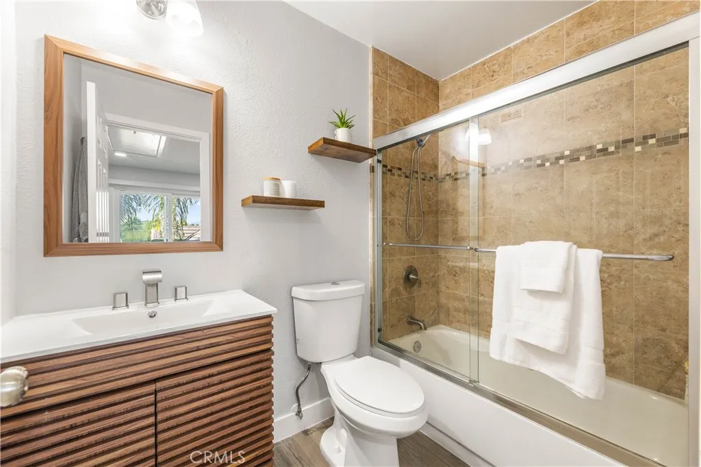 Additional image 93 of 430 E Spruce Ave Unit 65, Inglewood, CA 90301