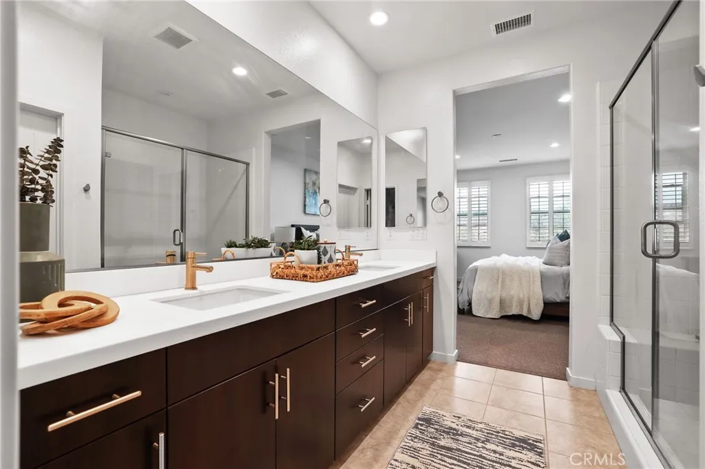 Additional image 59 of 53 Savannah, Lake Forest, CA 92630