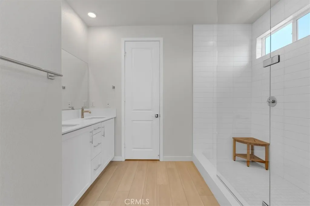 Additional image 109 of 27116 Valley Oak Place, Valencia, CA 91355