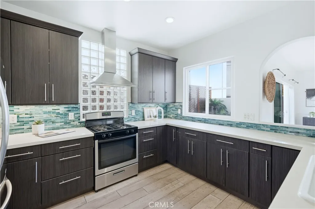 Additional image 59 of 108 Roycroft Avenue, Long Beach, CA 90803