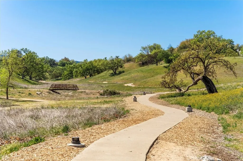 Additional image 102 of 24402 Hampton Drive Unit B, Valencia, CA 91355