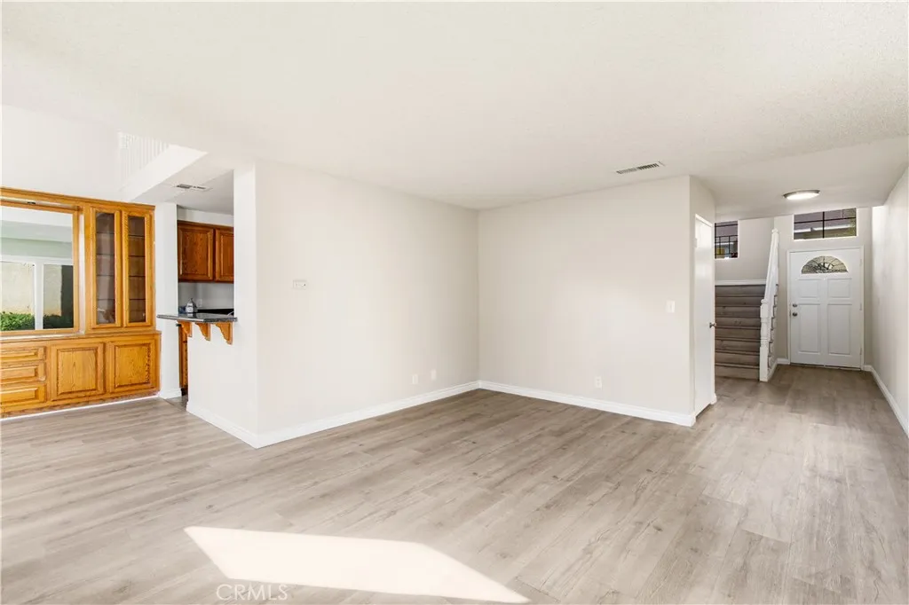 Additional image 9 of 11384 Dronfield Unit 36, Pacoima, CA 91331