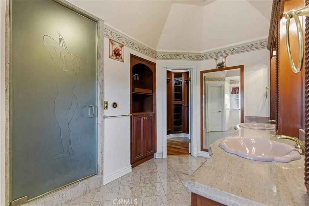 Additional image 25 of 56 N Arroyo Blvd, Pasadena, CA 91105