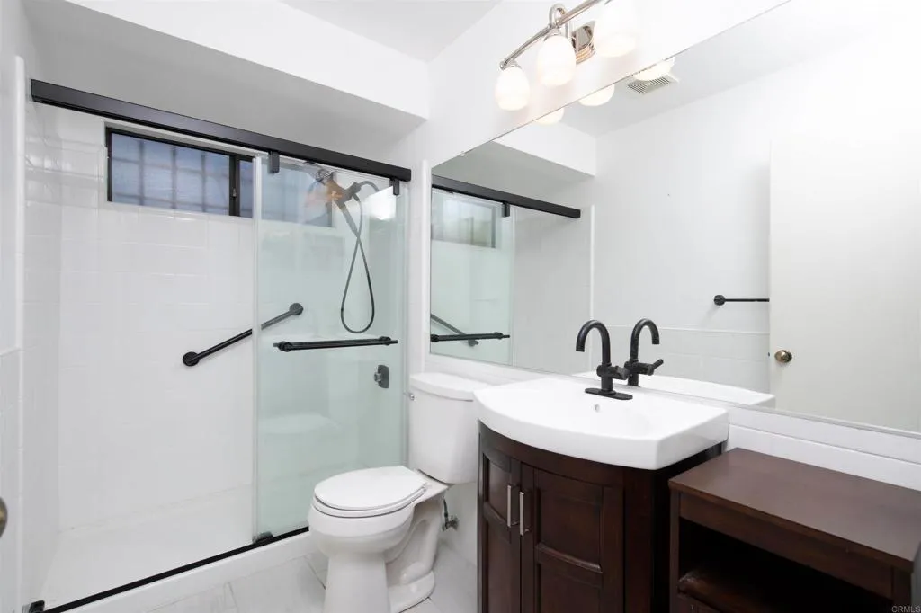 Additional image 25 of 1417 Via Christina, Vista, CA 92084