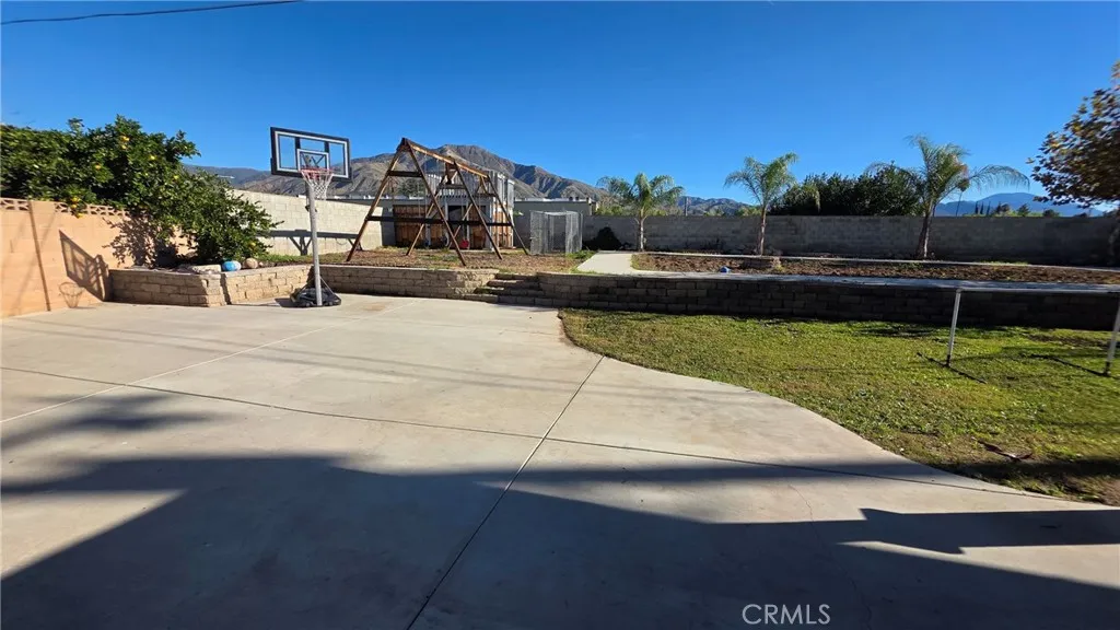 Property image for 7079 Cienega Dr, Highland, CA 92346