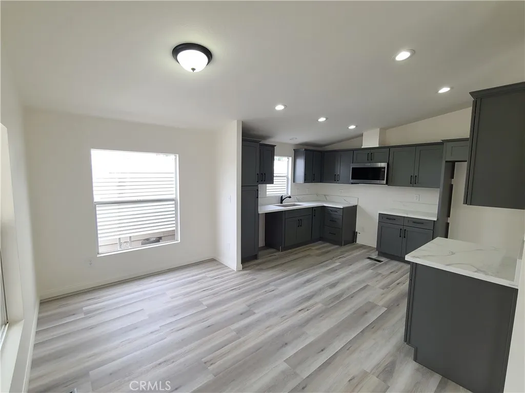 Additional image 13 of 840 E Foothill Blvd Unit 64, Azusa, CA 91702