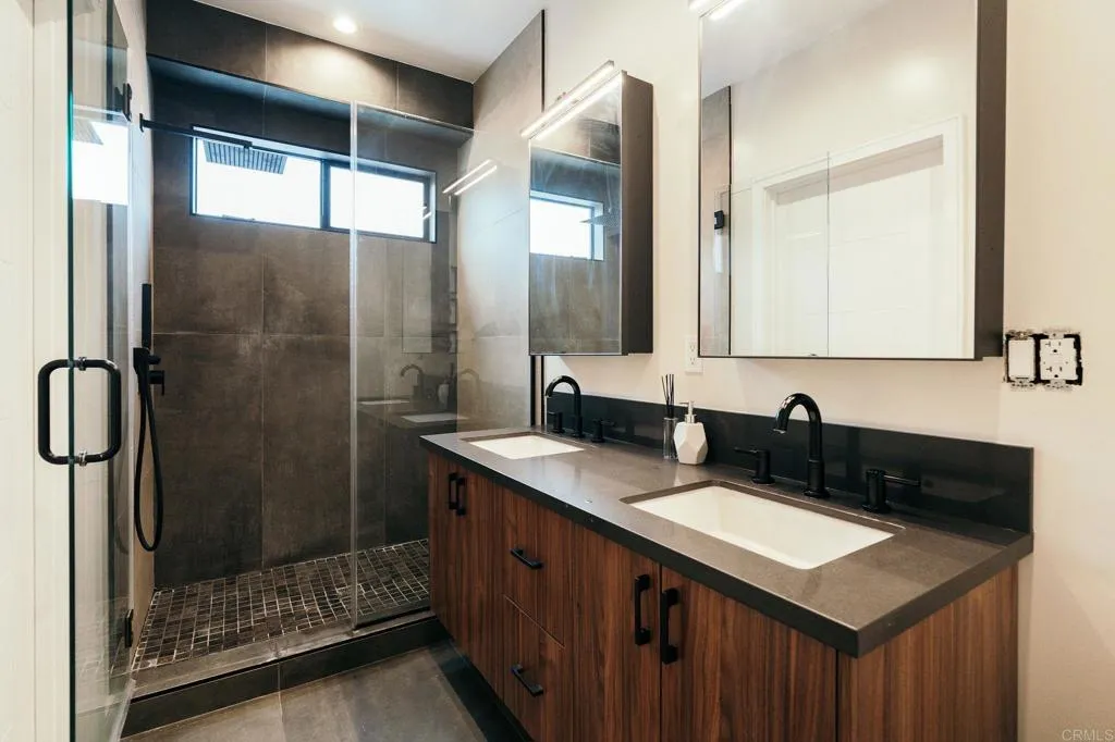 Additional image 112 of 710 N Avenue 50, Los Angeles, CA 90042