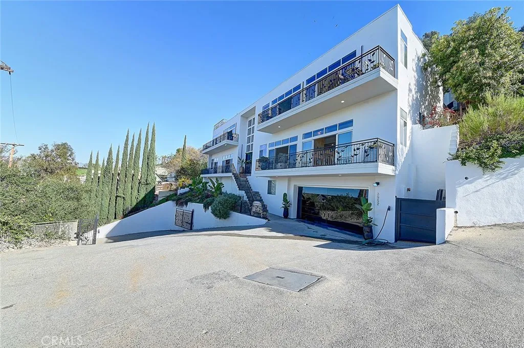 Additional image 42 of 3952 Oakfield Drive, Sherman Oaks, CA 91423