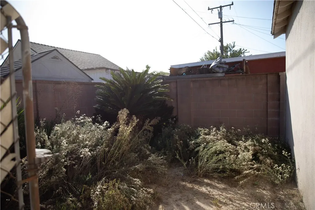 Additional image 51 of 9726 Kauffman Avenue, South Gate, CA 91355