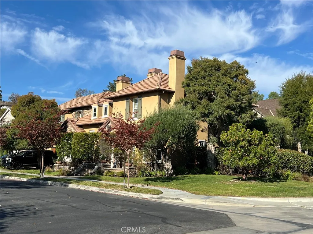 Property image for 8 Black Cherry St, Ladera Ranch, CA 92694