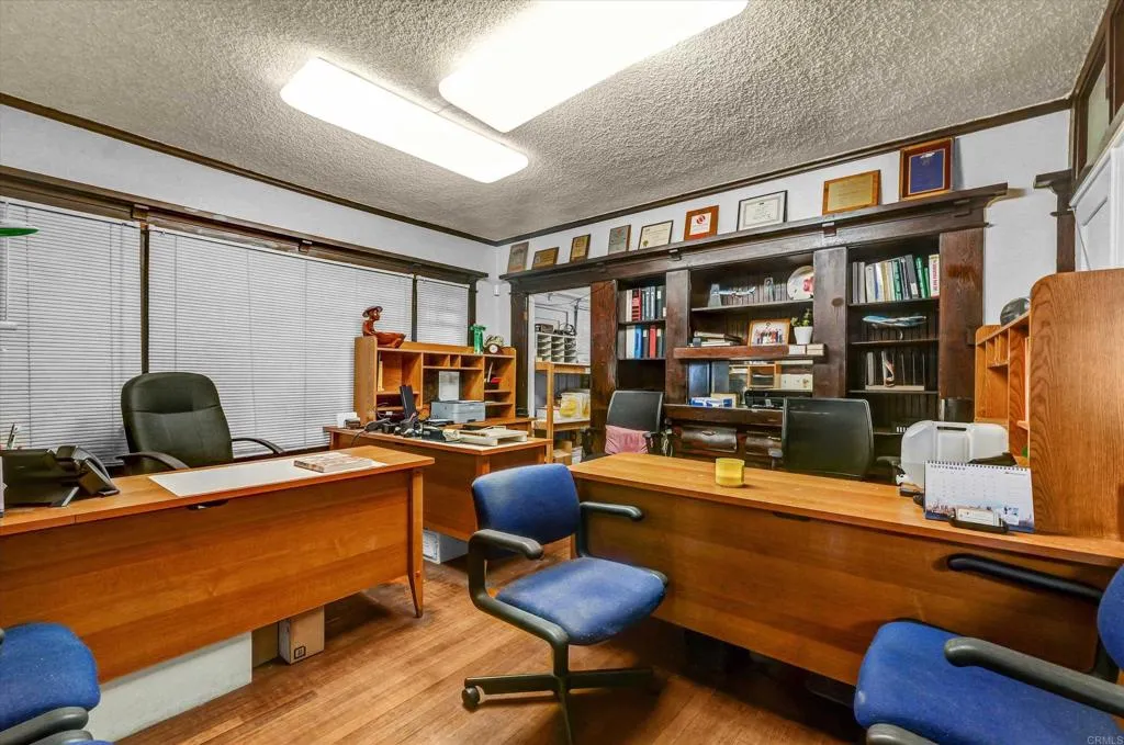 Additional image 7 of 226 S Rampart Boulevard, Los Angeles, CA 90057