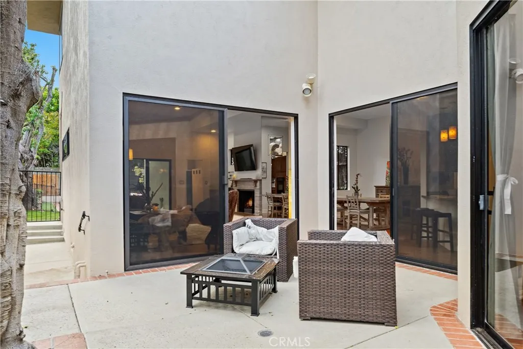 Additional image 63 of 341 S Meadows Ave, Manhattan Beach, CA 90266