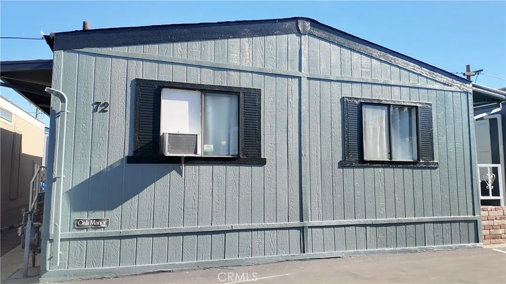 Additional image 2 of 7560 Woodman Pl Unit 72, Van Nuys, CA 91405