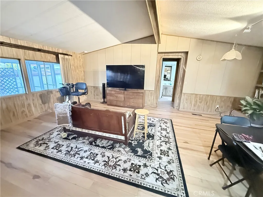 Additional image 14 of 1456 Philadelphia St Unit 427, Ontario, CA 91761