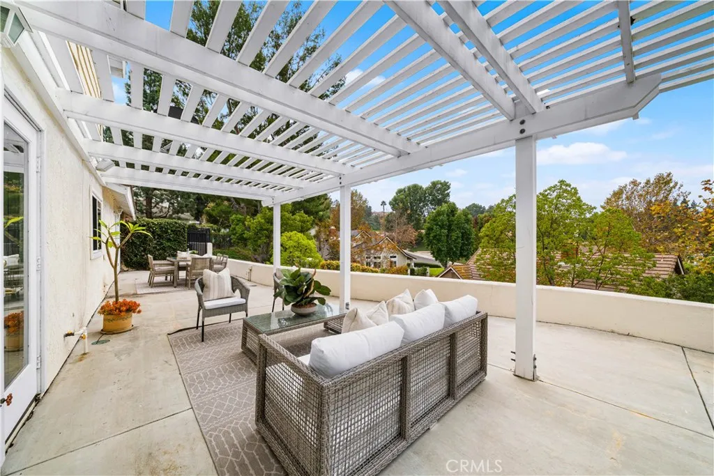 Additional image 75 of 698 S Gentry Ln, Anaheim Hills, CA 92807