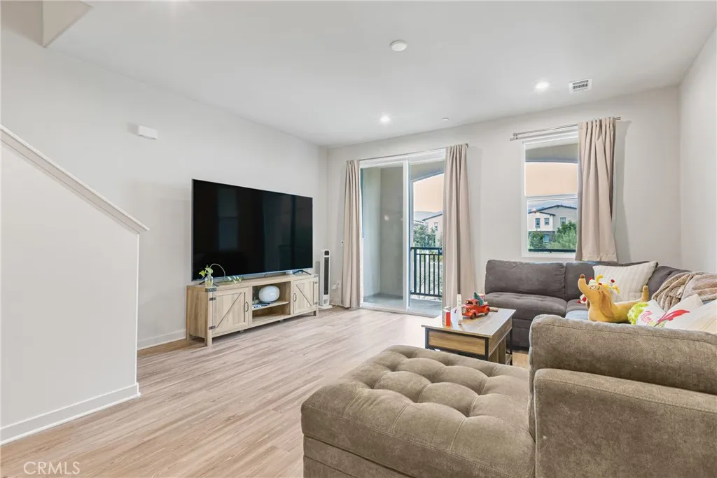 Additional image 34 of 125 Dove Lndg, Covina, CA 91722