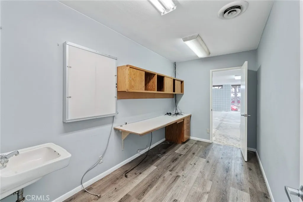 Additional image 68 of 3535 E 7th St, Long Beach, CA 90804