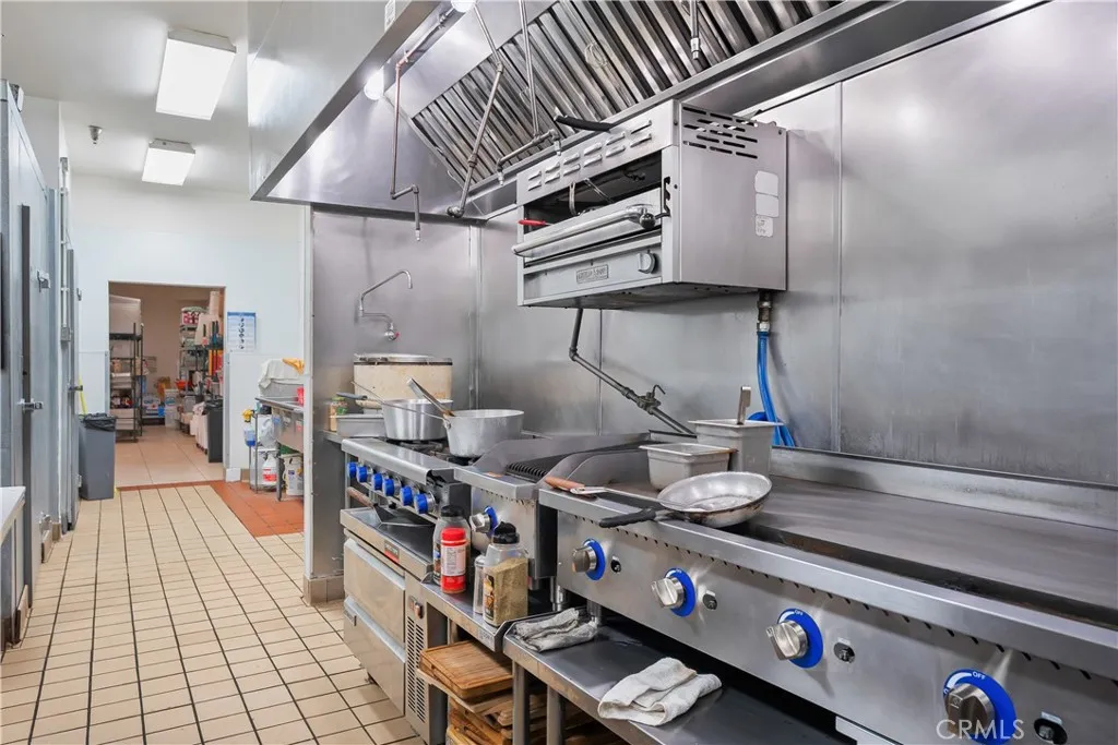 Additional image 40 of 13076 Glenoaks, Sylmar, CA 91342