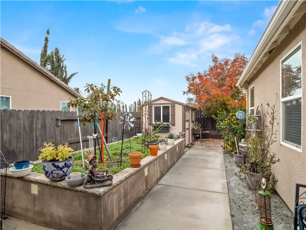 Additional image 38 of 425 Karen Ave, Kerman, CA 93630