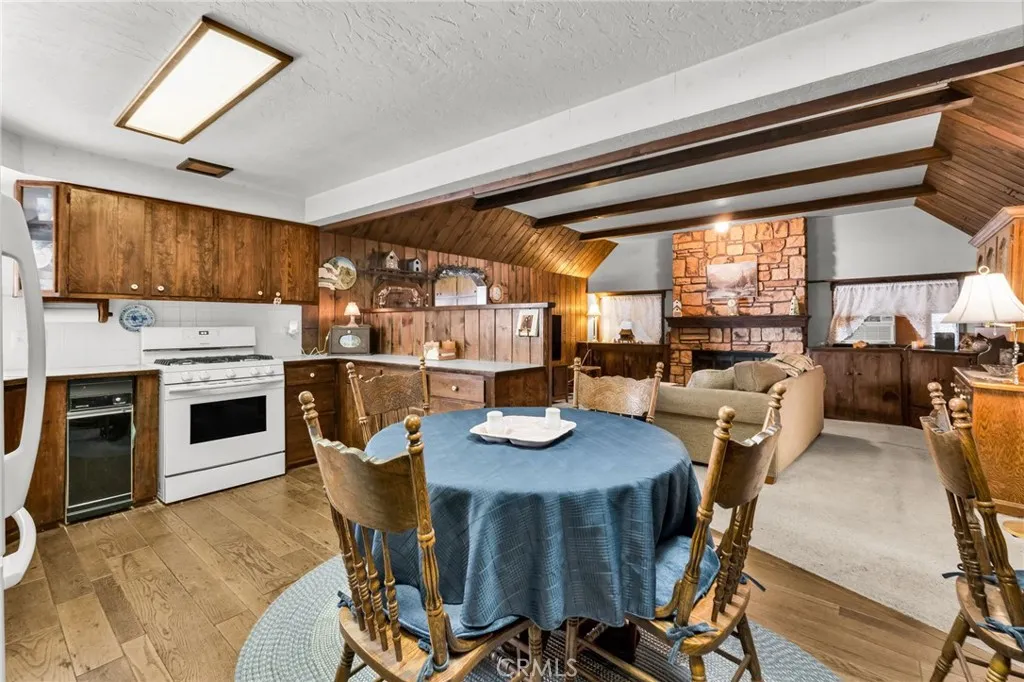 Additional image 12 of 23023 Oak Lane, Crestline, CA 92325