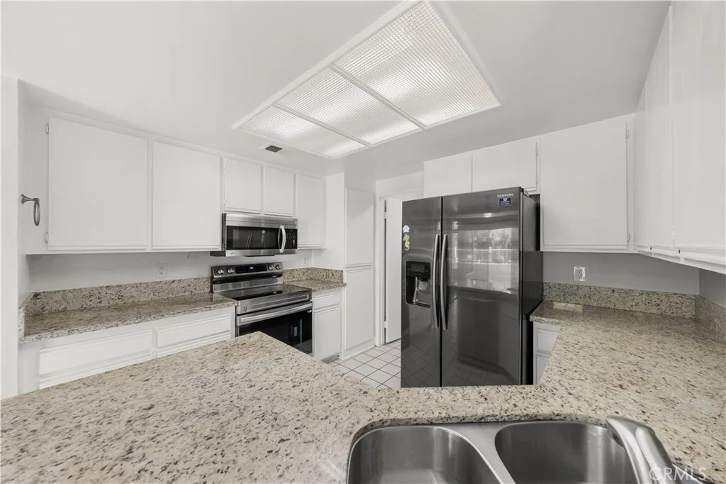 Additional image 42 of 415 Deerfield Ave, Irvine, CA 92606