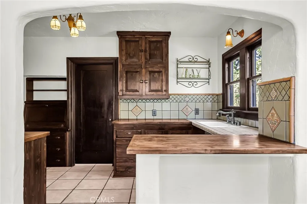 Additional image 85 of 4721 Somerset Dr, Riverside, CA 92507