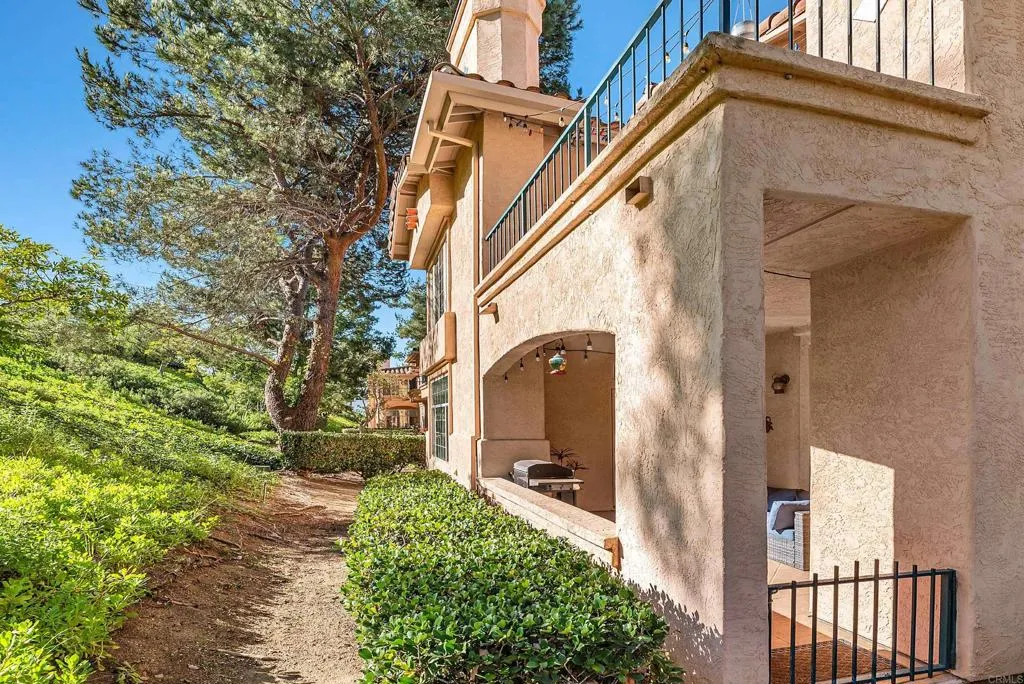 Additional image 41 of 18515 Caminito Pasadero Unit 347, San Diego, CA 92128