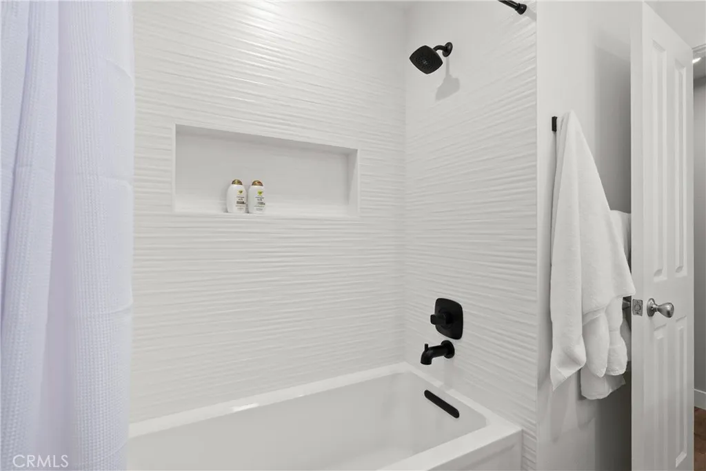 Additional image 90 of 20392 Drew Circle, Huntington Beach, CA 92646