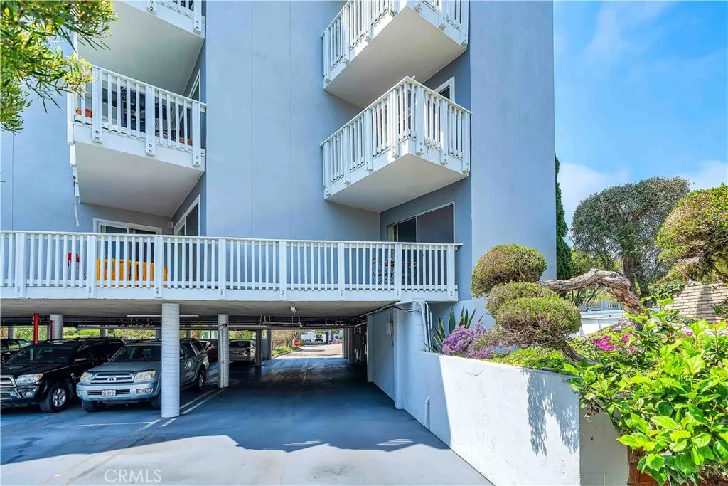 Additional image 57 of 640 The Village Unit 201, Redondo Beach, CA 90277