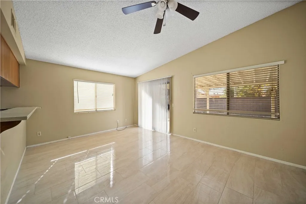 Additional image 29 of 43815 Silver Bow Road, Lancaster, CA 93535