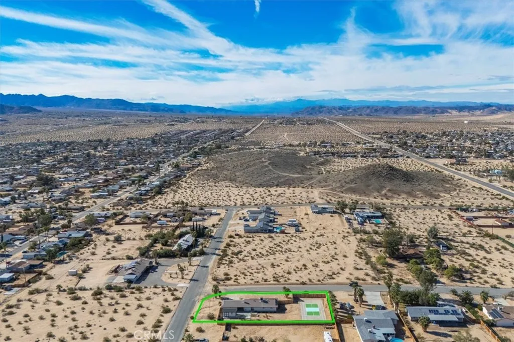 Additional image 85 of 5837 La Luna Avenue, 29 Palms, CA 92277