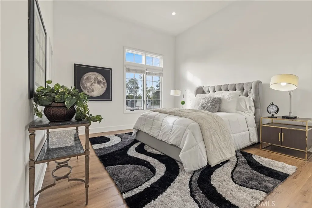 Additional image 19 of 288 S Oakland Ave Unit 211, Pasadena, CA 91101