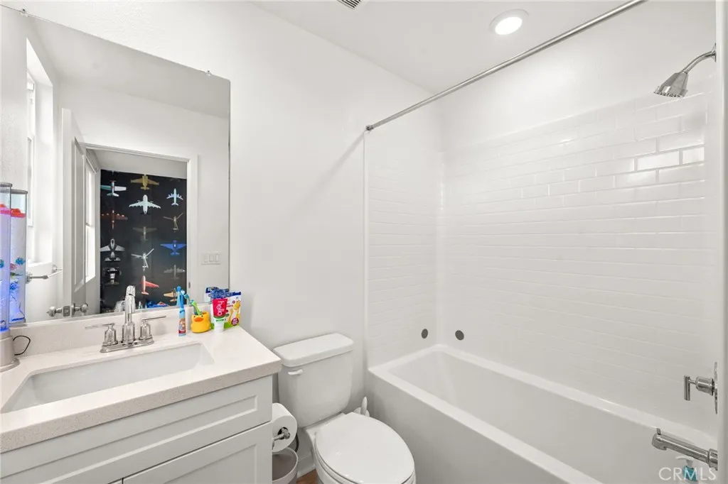 Additional image 17 of 16428 Whittier Blvd #6, Whittier, CA 90603