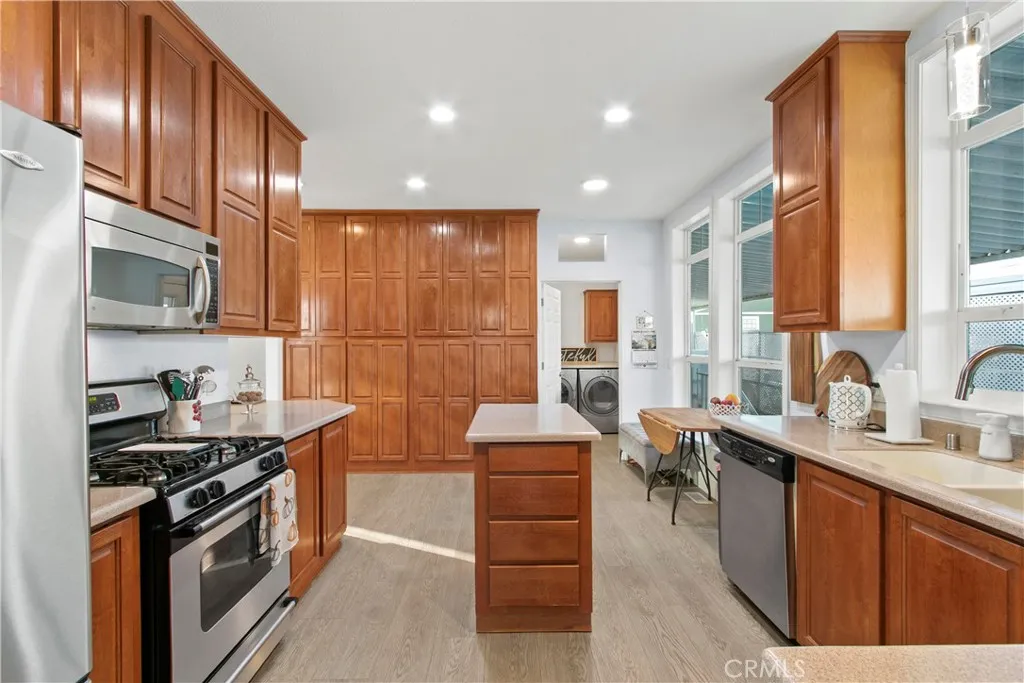 Additional image 47 of 24921 Muirlands Blvd Unit 275, Lake Forest, CA 92630