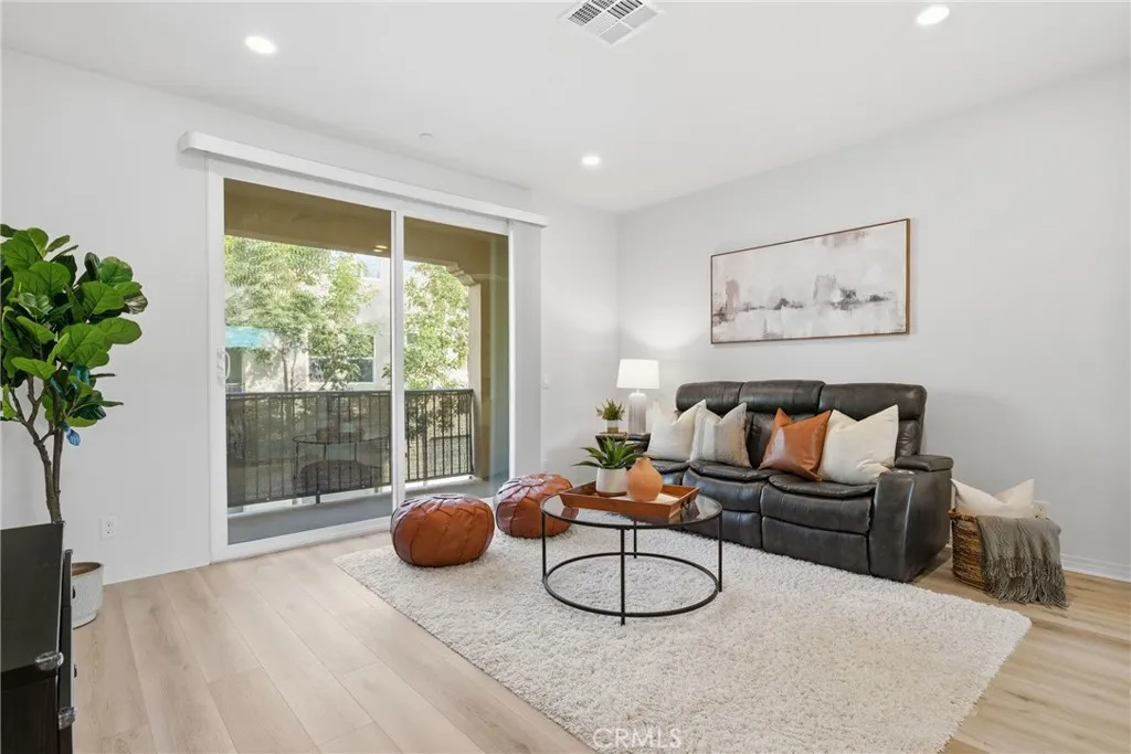 Additional image 9 of 677 S District Way, Anaheim, CA 92805