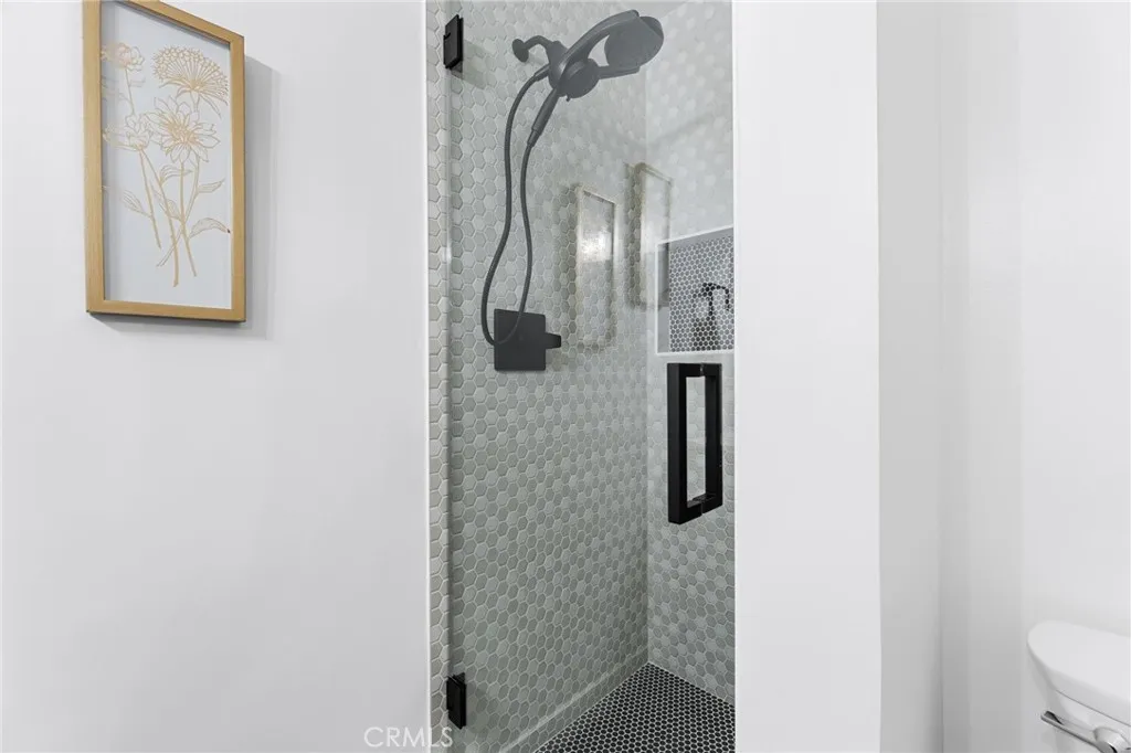 Additional image 93 of 8356 Vanalden, Northridge, CA 91324