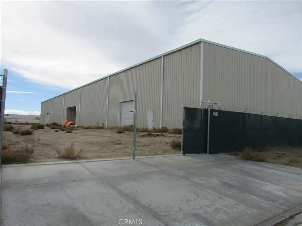 Additional image 3 of 9541 Commerce Way, Adelanto, CA 92301