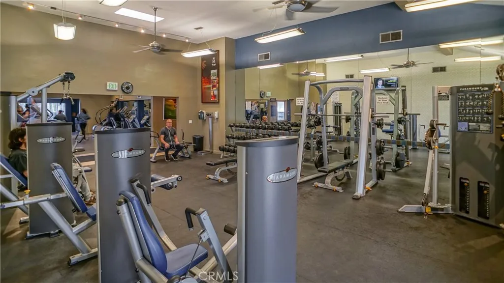 Additional image 47 of 5515 Canoga Unit 318, Woodland Hills, CA 91367