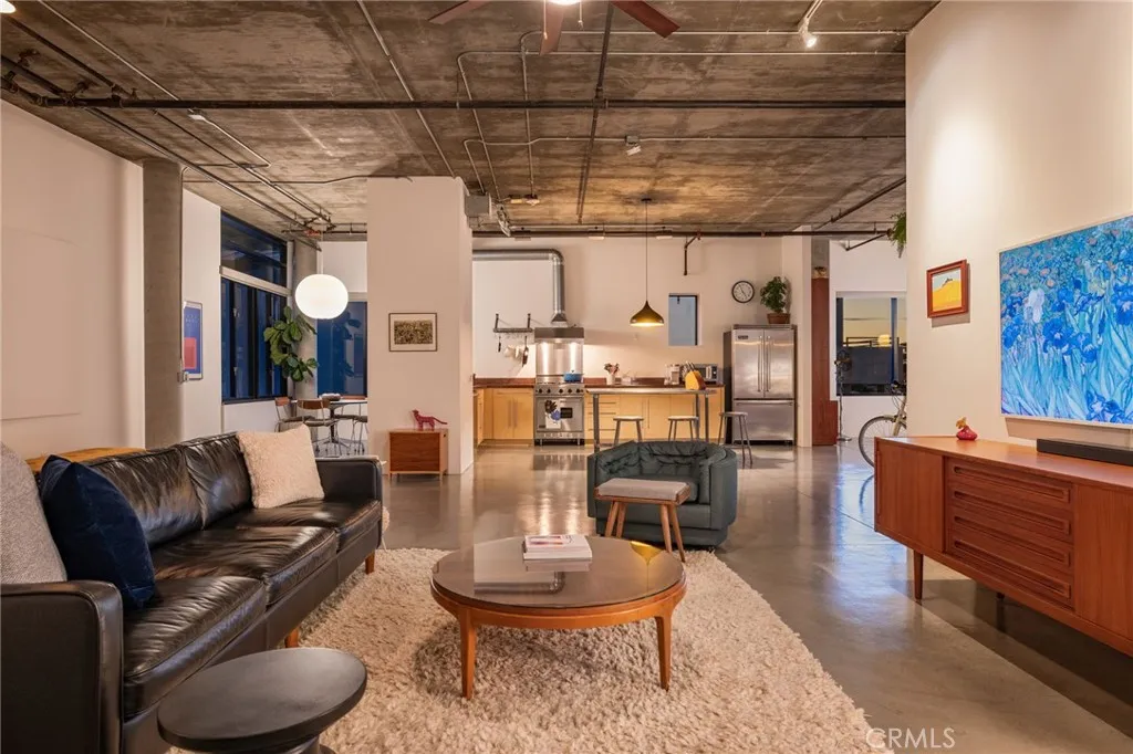 Additional image 67 of 835 Locust Avenue Unit 519, Long Beach, CA 90813